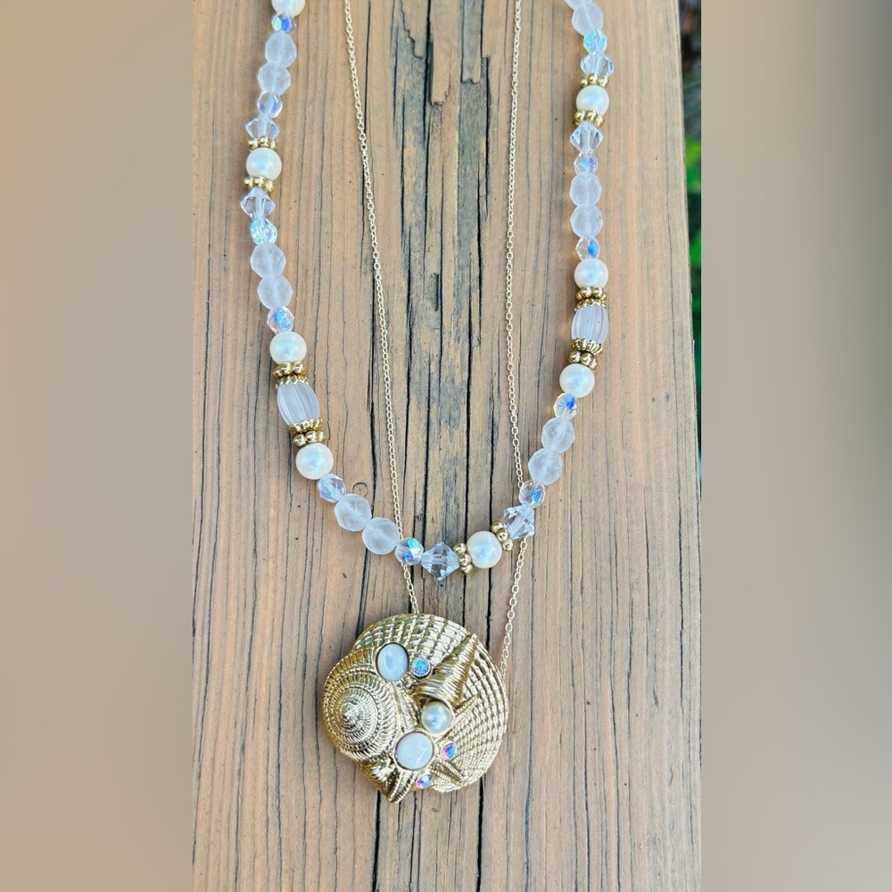 Vintage Gold and Silver Shell Pendant Necklace & vintage beaded necklace.